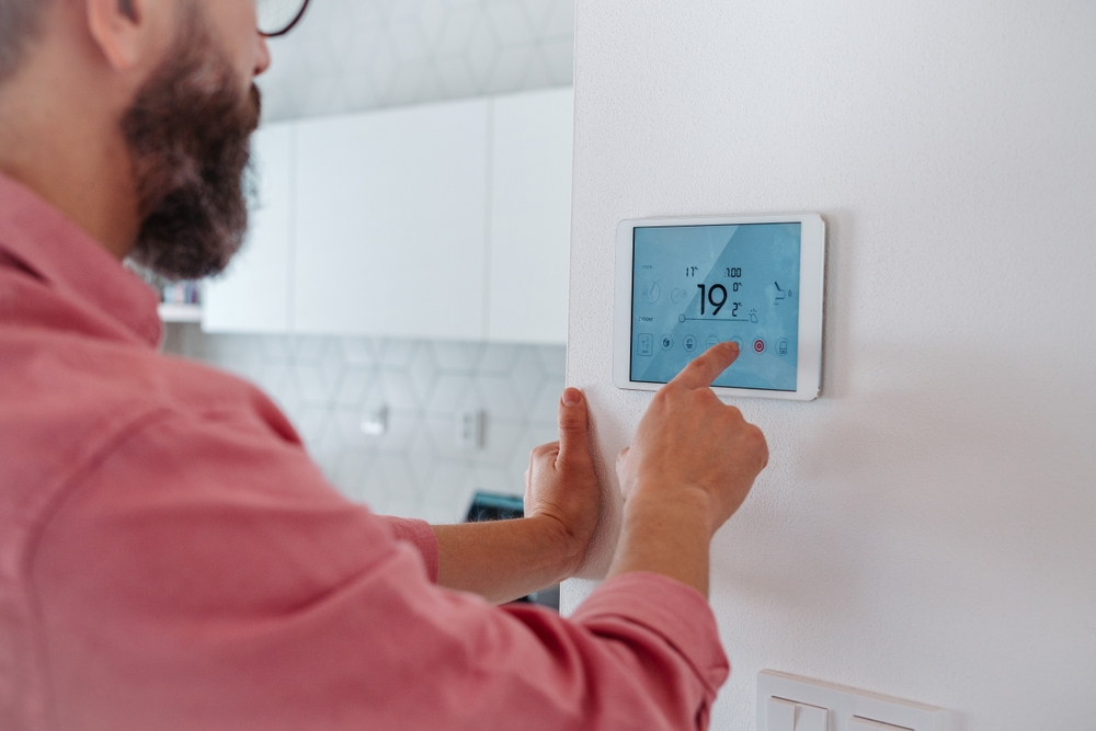 thermostat energy saving settings